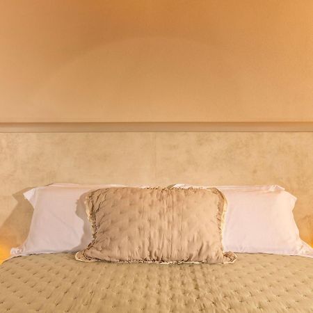 Palazzo Falcinelli Luxury Room In Montepulciano Center With Air Conditioning And Elevator Exterior photo