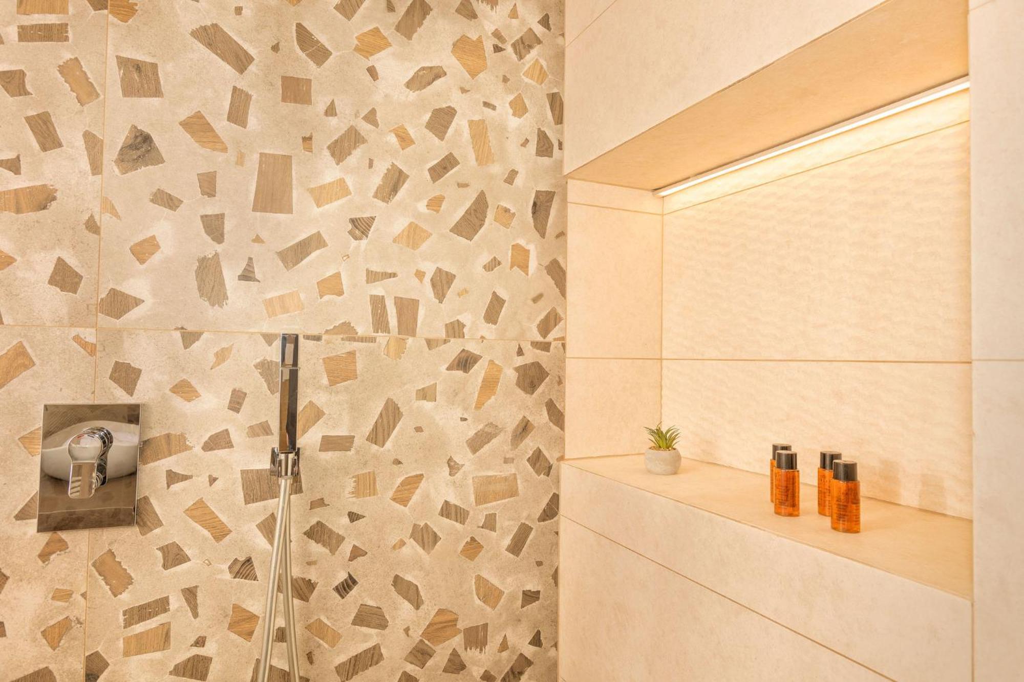Palazzo Falcinelli Luxury Room In Montepulciano Center With Air Conditioning And Elevator Exterior photo
